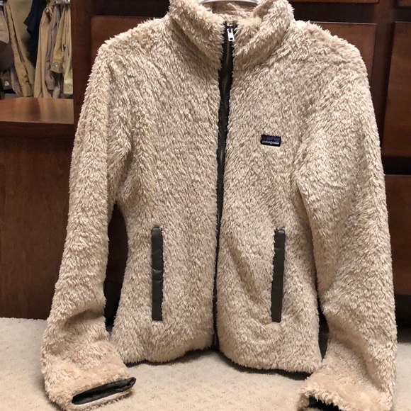 Patagonia Jackets & Blazers - Women’s Patagonia zip up jacket